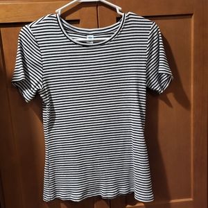 Old Navy Womans Tee
